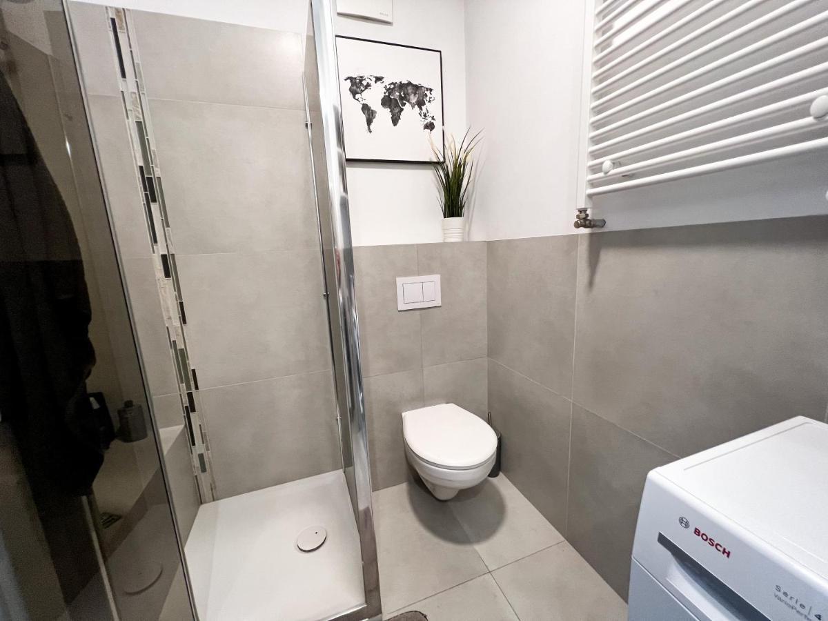 Nowoczesny Apartament - Blisko Centrum Warszawa Exteriör bild
